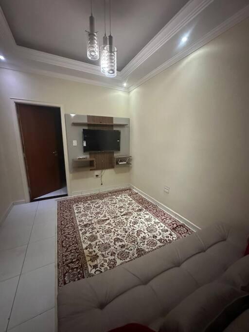 Villa Linda Casa A 200M Da Basilica Nova Aparecida  Esterno foto
